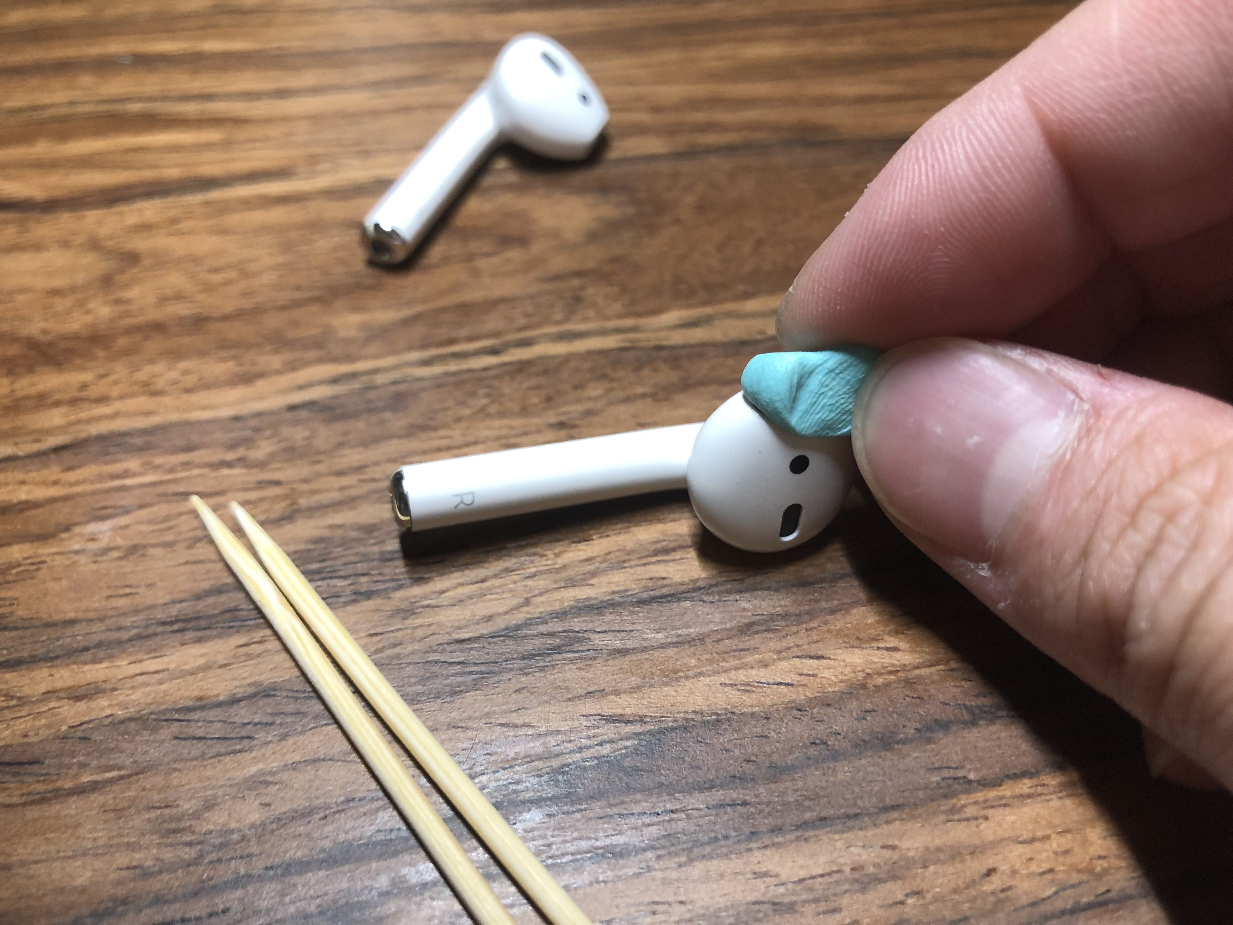 万用黏土、AirPods 清洁