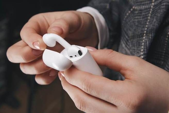 苹果AirPods 教学攻略， 一定要了解隐藏功能